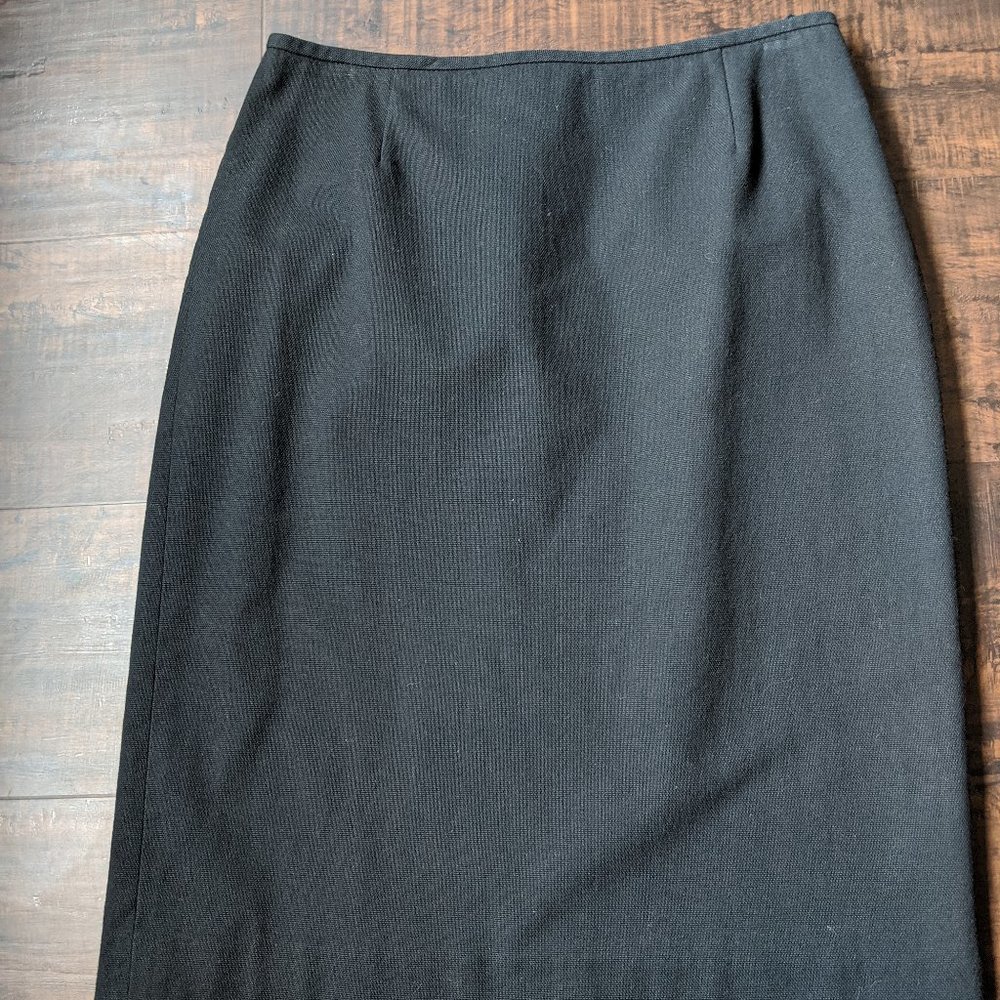 Tahari Black Career Skirt- Size 4